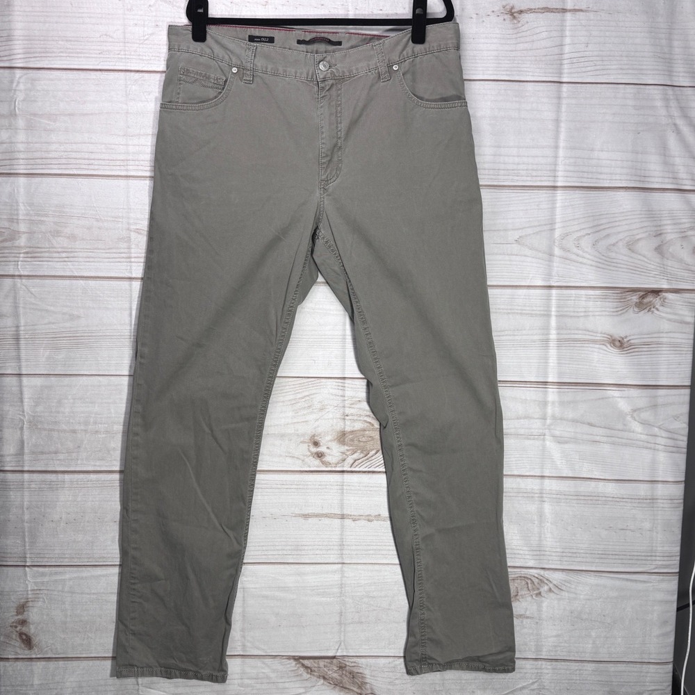 Alberto Stone Modern Fit Fadeout Twill Pant  38x34 Stretch Light Denim Chino